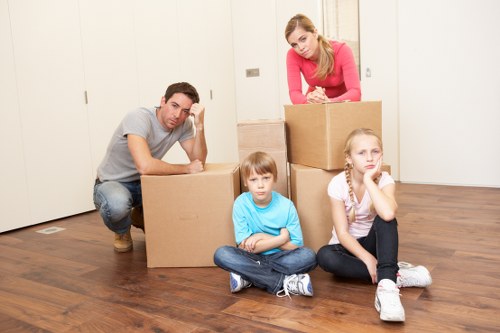 Storage and relocation planning for South Kensington moving needs