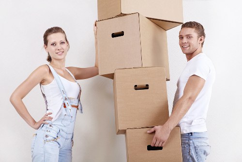 Efficient furniture pick-up and disposal service in Southkensington